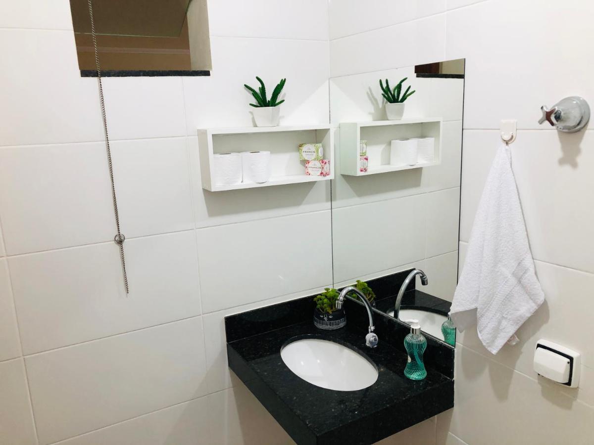 Apto Compacto Com Ar No Centro De Raul Soares-Mg Appartement Buitenkant foto