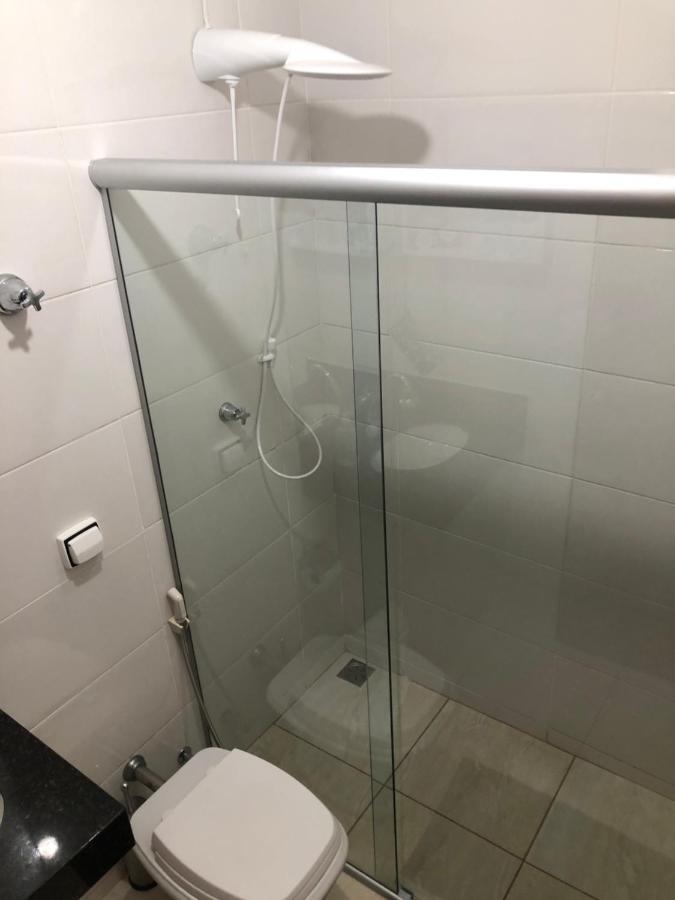 Apto Compacto Com Ar No Centro De Raul Soares-Mg Appartement Buitenkant foto
